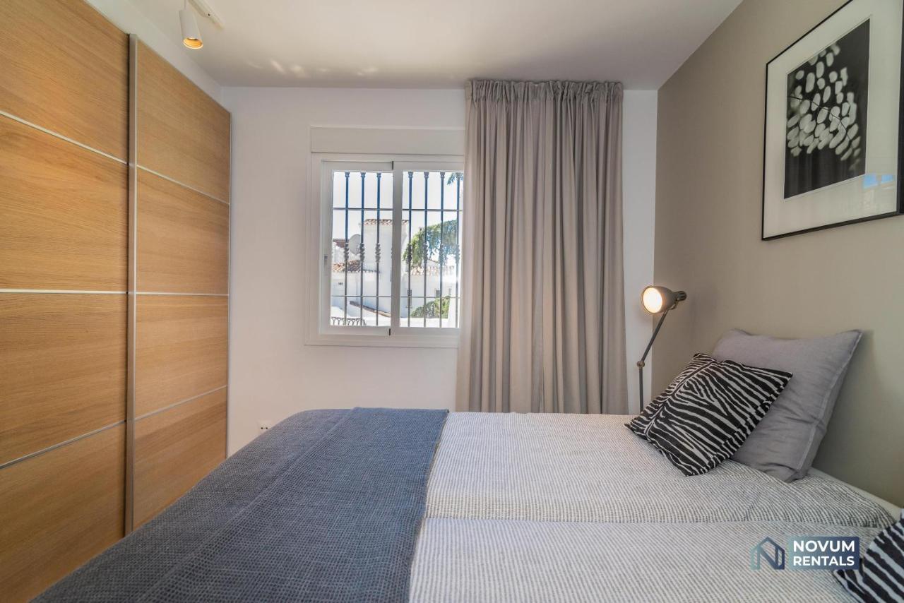 Apartment Modern 2 Bedroom Penthouse W/ Terrace, Pool & Bbq Marbella