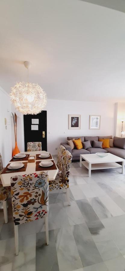 3 Bed Penthouse In The Heart Of Puerto Banus & Pool *