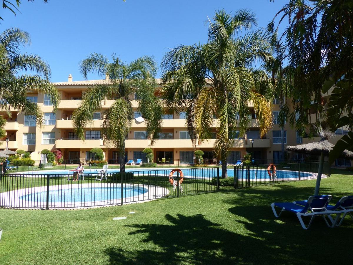 New Listing - Luxury 2 Bedroom Apartment, Immaculate Condition, In Elviria Near Marbella