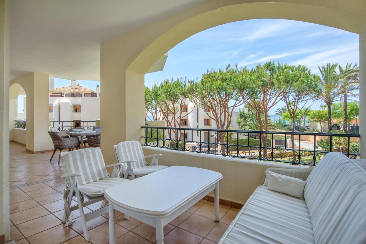 Elegant And Bright Elviria *beach *sea *
