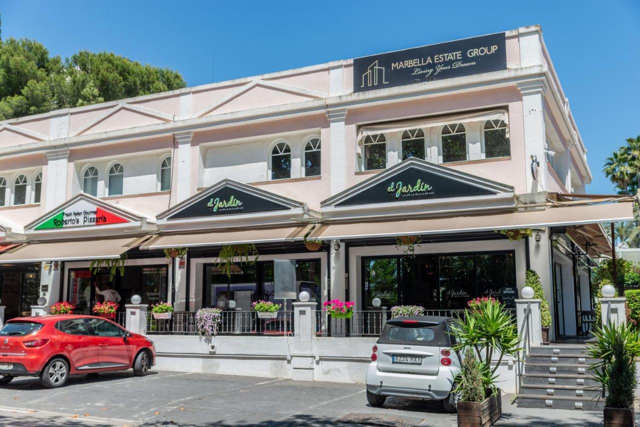 Villa Exclusive House Located In Prime Location Marbella