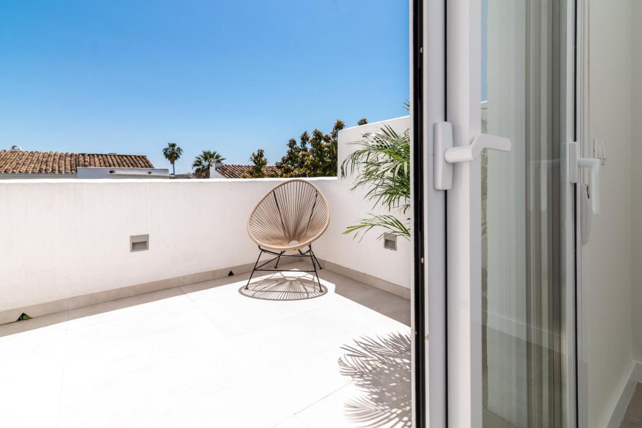 Villa Exclusive House Located In Prime Location