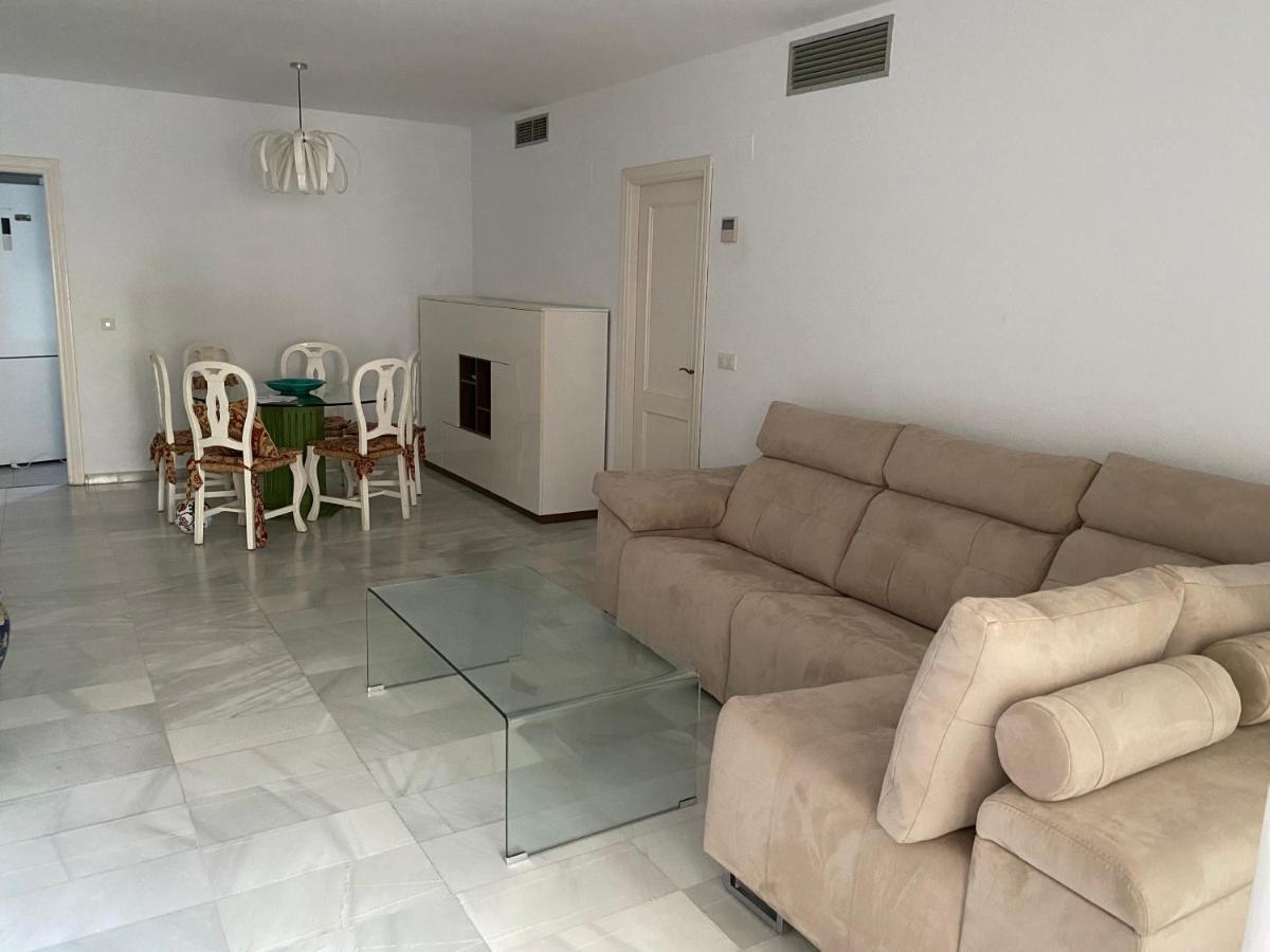 Jardines Del Puerto Apartment *