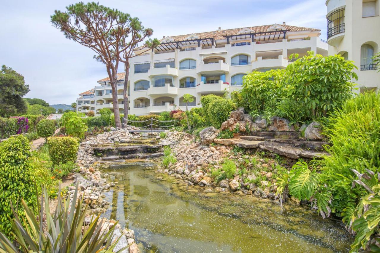 Elegant And Bright Elviria *beach *sea *