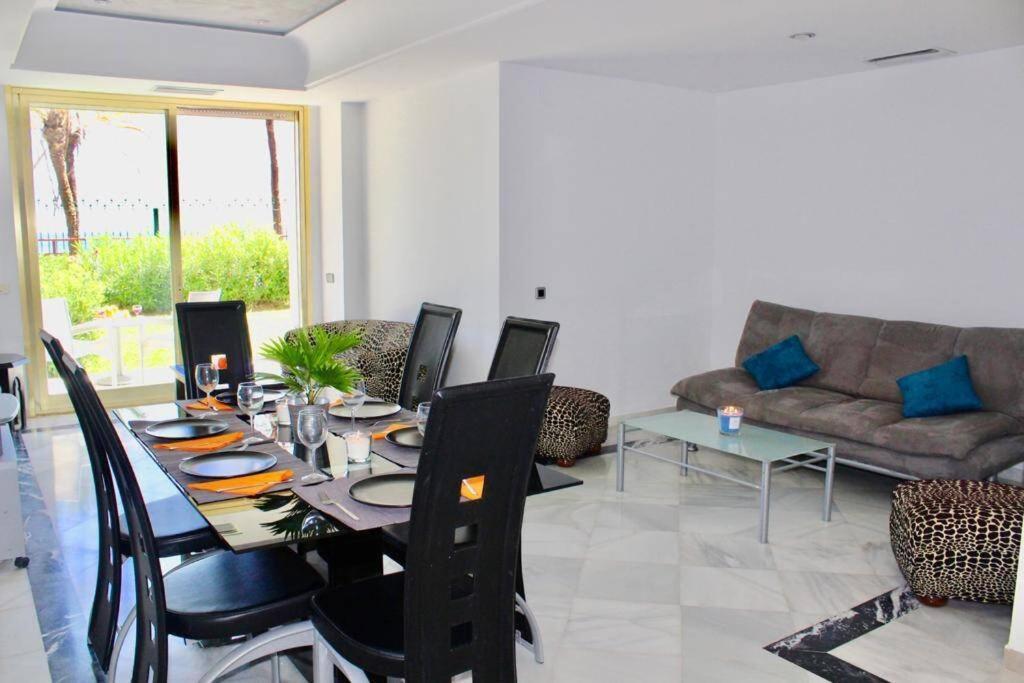 Puerto Banus Luxury Beachfront D * Marbella