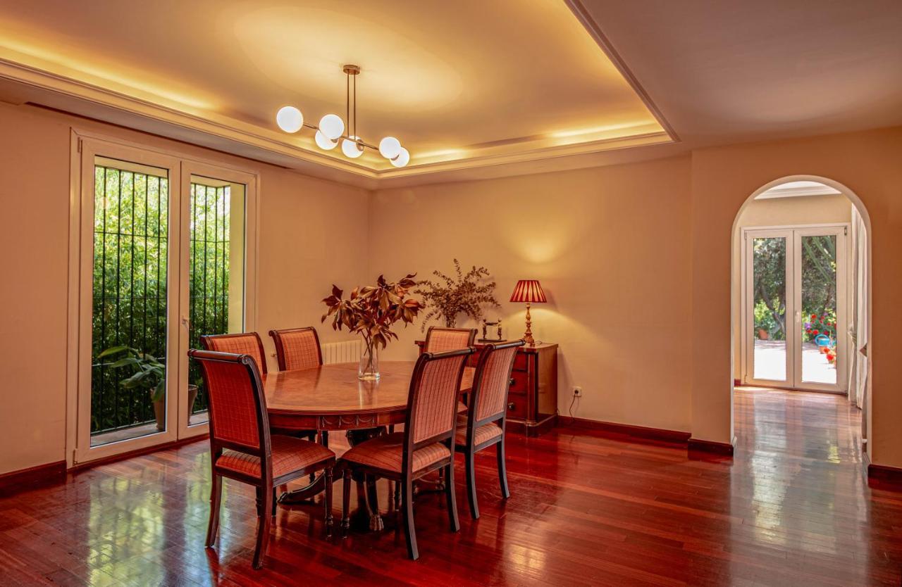 In Great Location Villa Marbella
