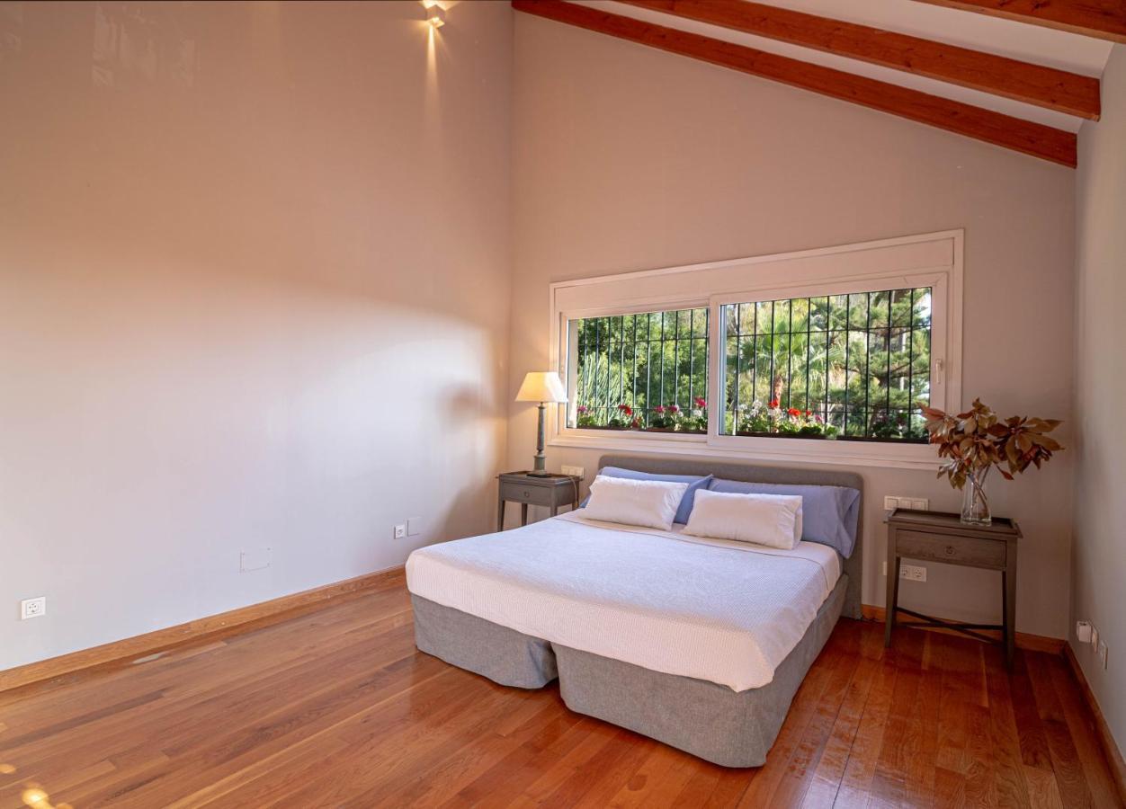 Villa In Great Location Marbella