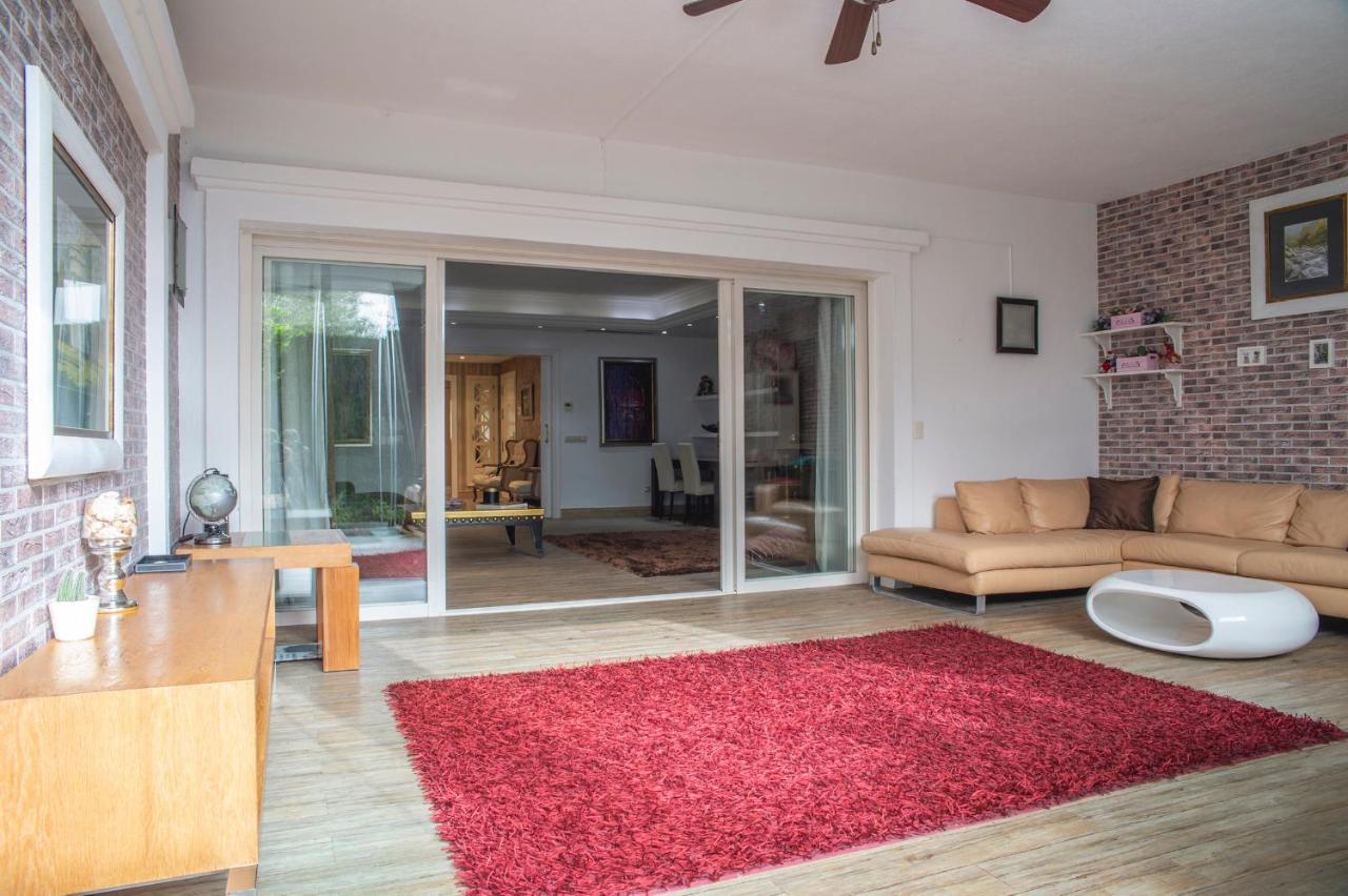 Privatunterkunft In Golden Mile