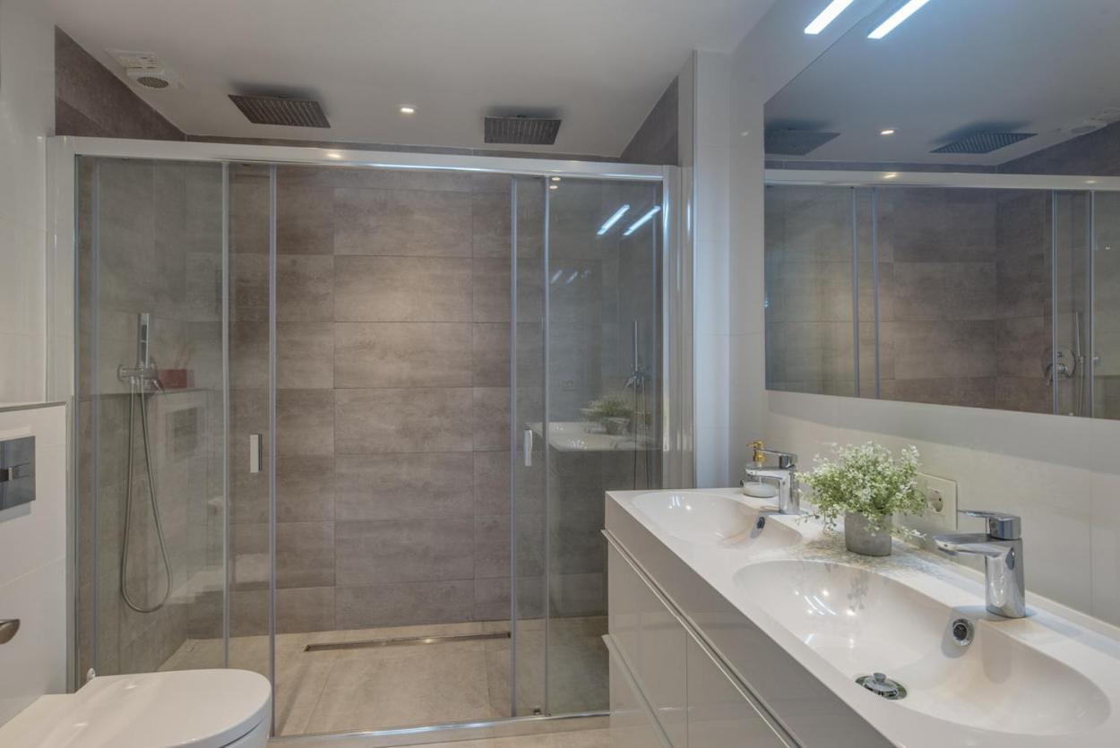 La Maestranza Luxury Apartment