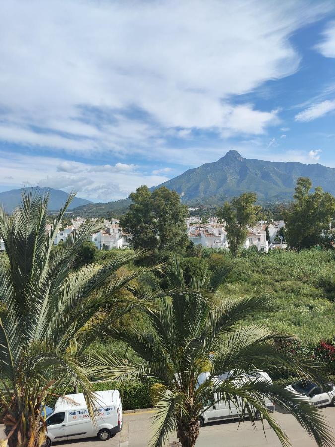 Apartamento In Urb Dama De Noche Puerto Banus