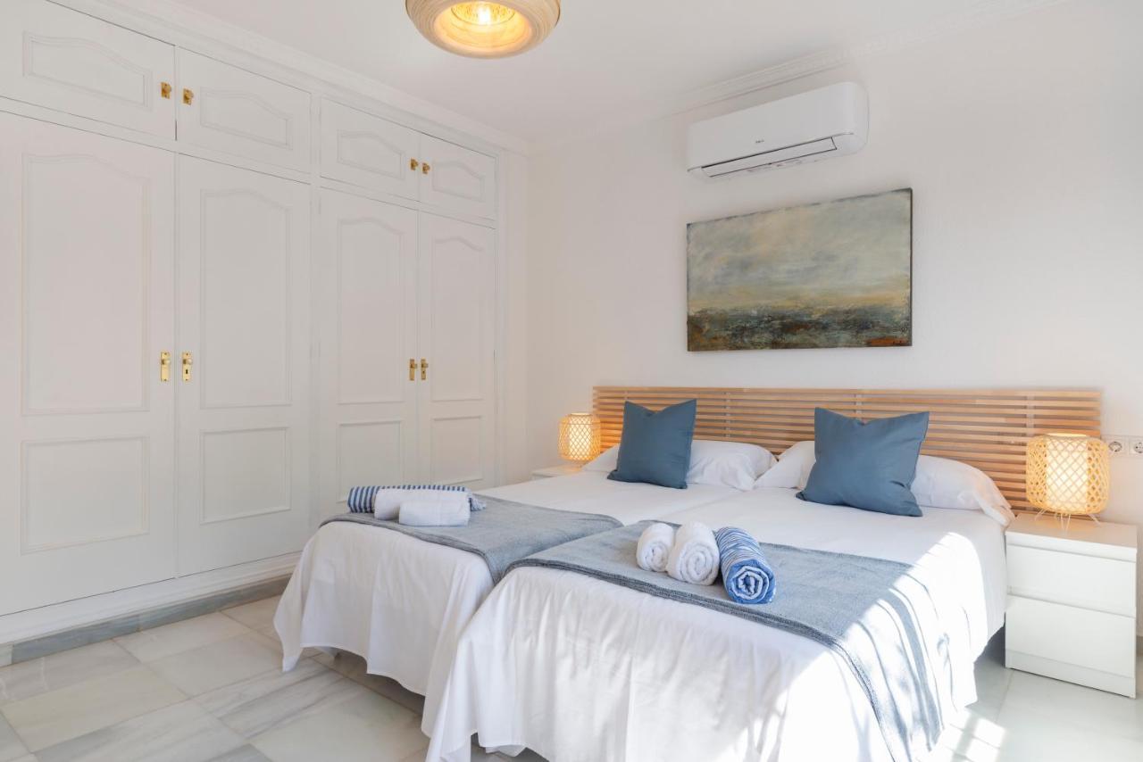 Giovanni - Center - Heated Pool Marbella