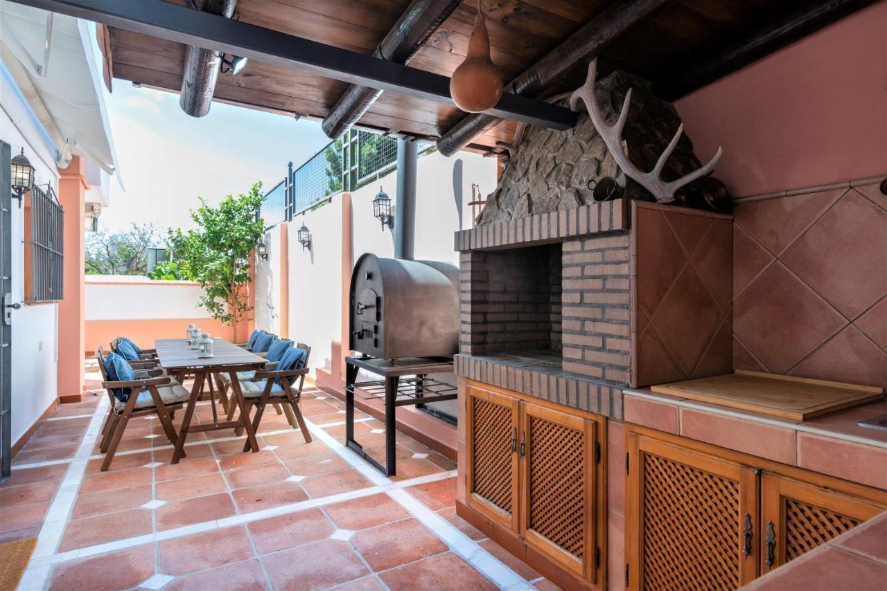 Giovanni - Center - Heated Pool Marbella