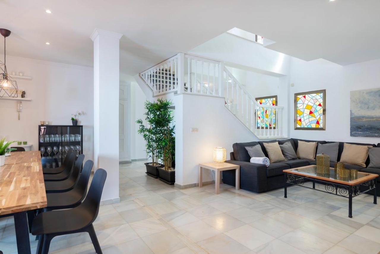 Giovanni - Center - Heated Pool Villa