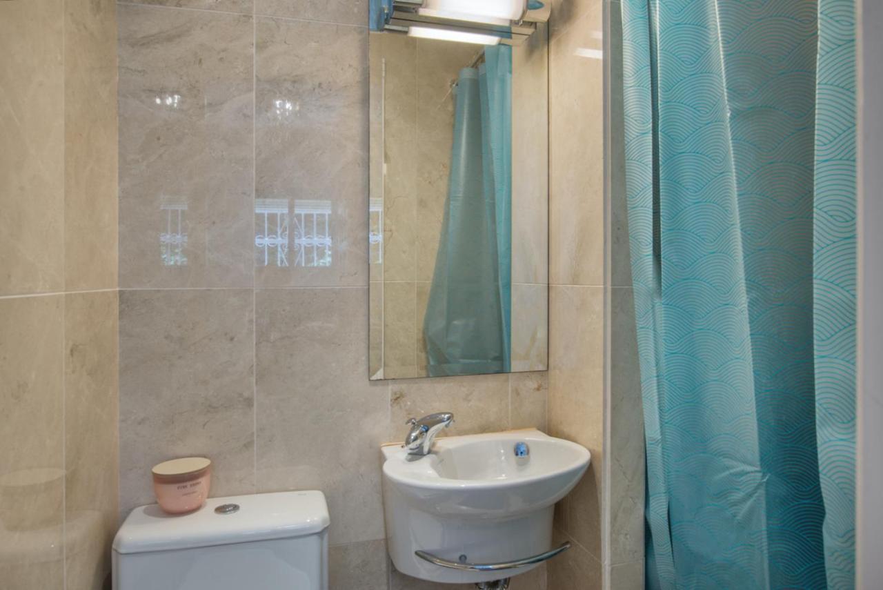Agrupada Townhouse Apartment Marbella