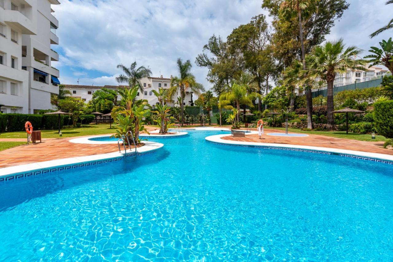 Livescape Medina Garden Marbella