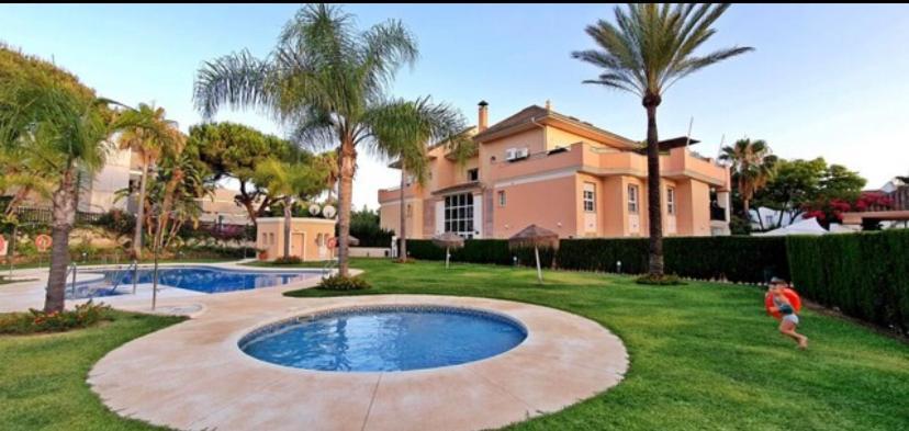 Jardines De Lunamar *