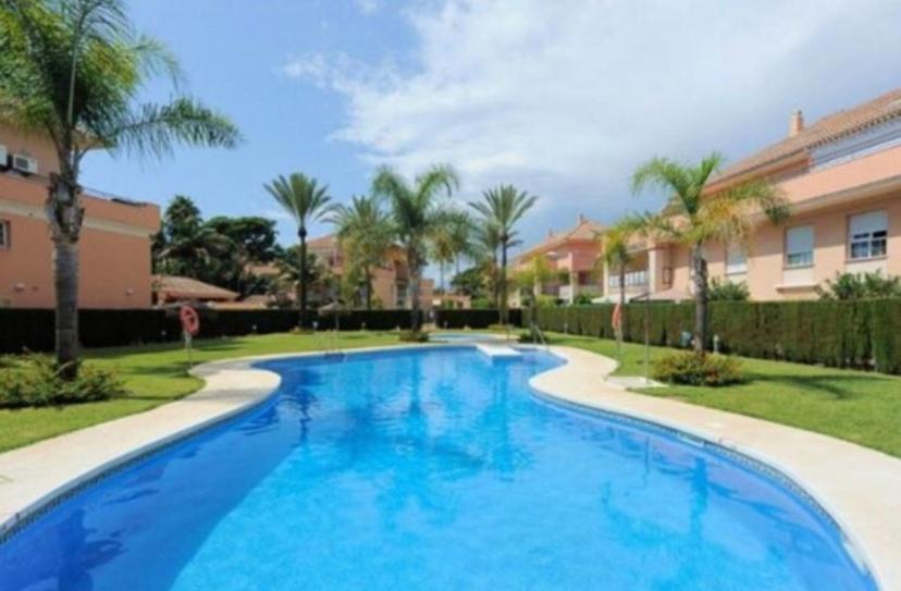 Jardines De Lunamar