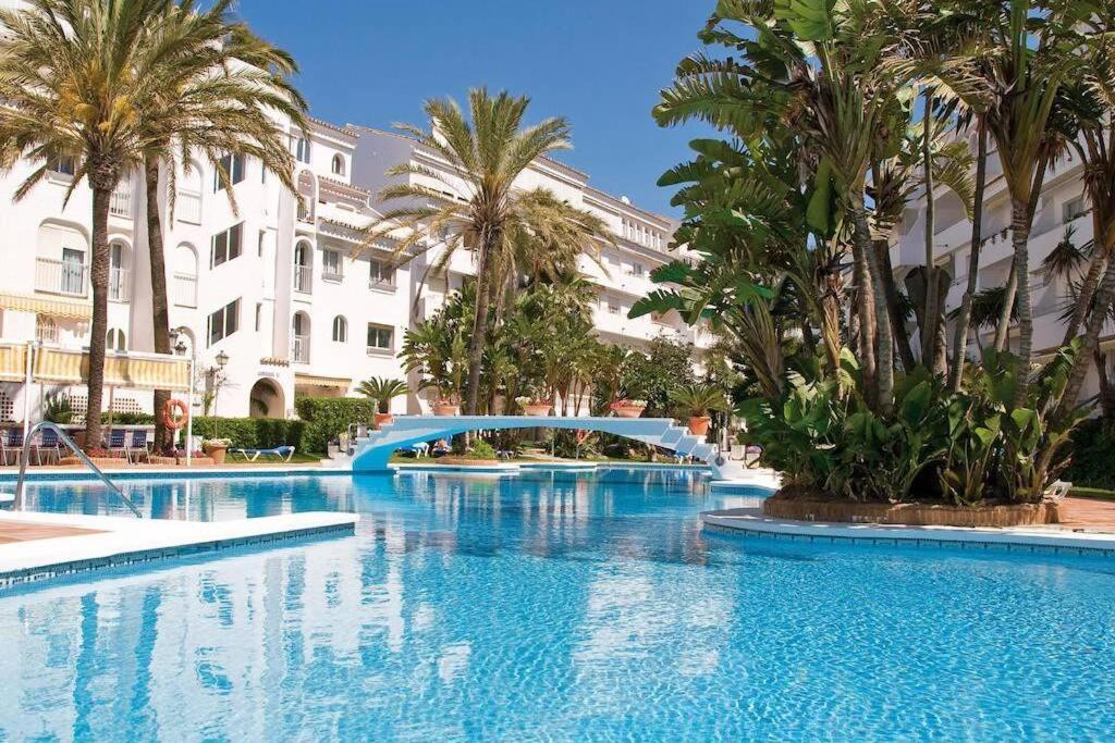 En Playa Real, En 1ª Linea De Playa * Marbella