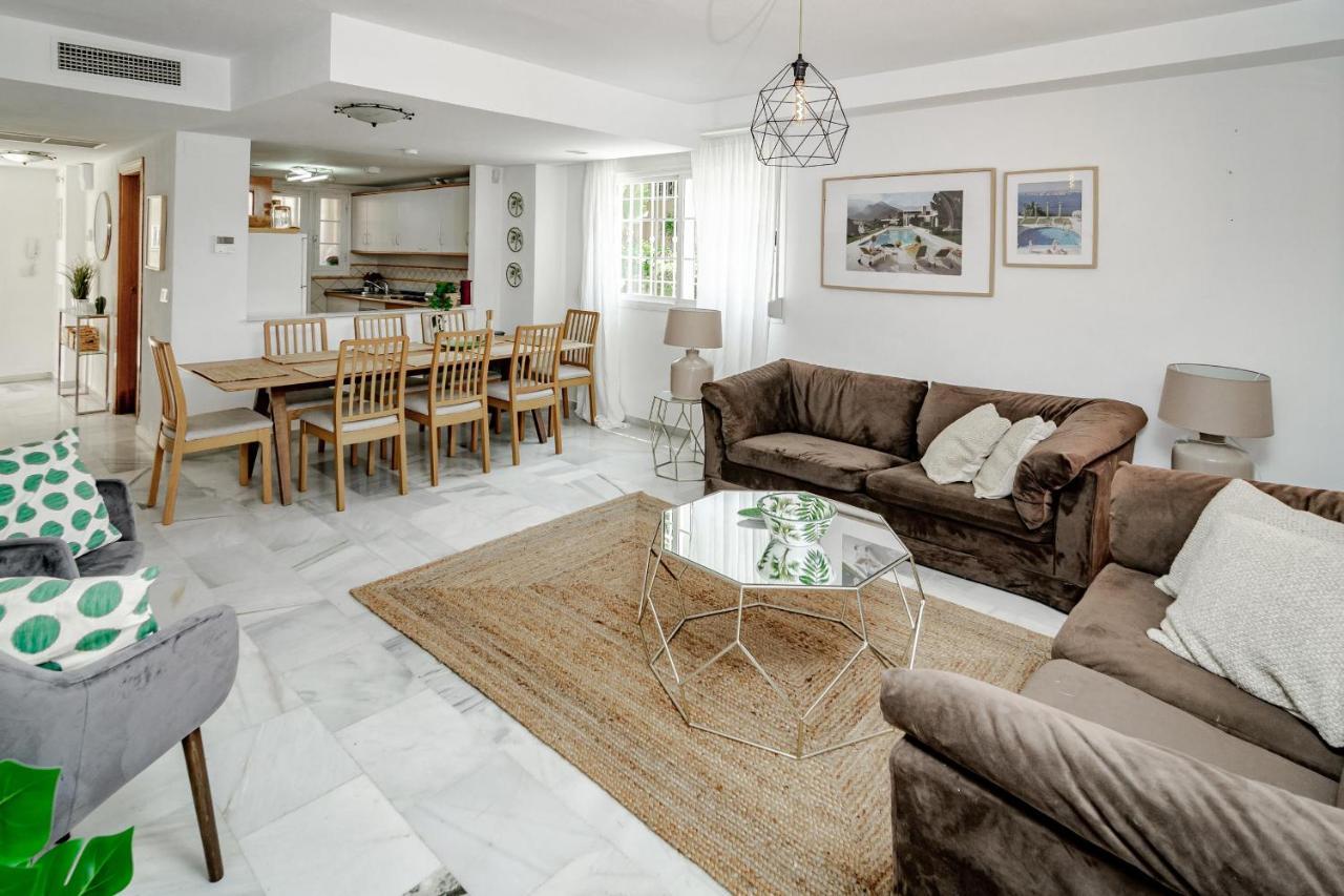 Gorgeous 2 Bedroom Townhouse In Marbella, Steps From An Incredible Holiday home Marbella