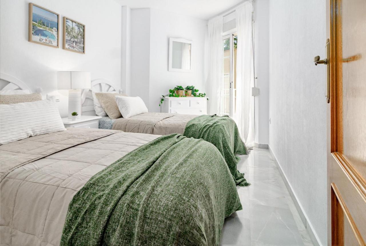 Gorgeous 2 Bedroom Townhouse In Marbella, Steps From An Incredible * Marbella