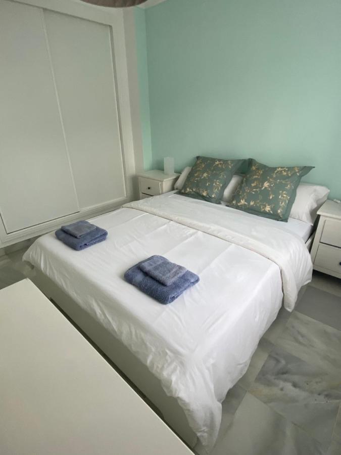 Alexandra Apartment *