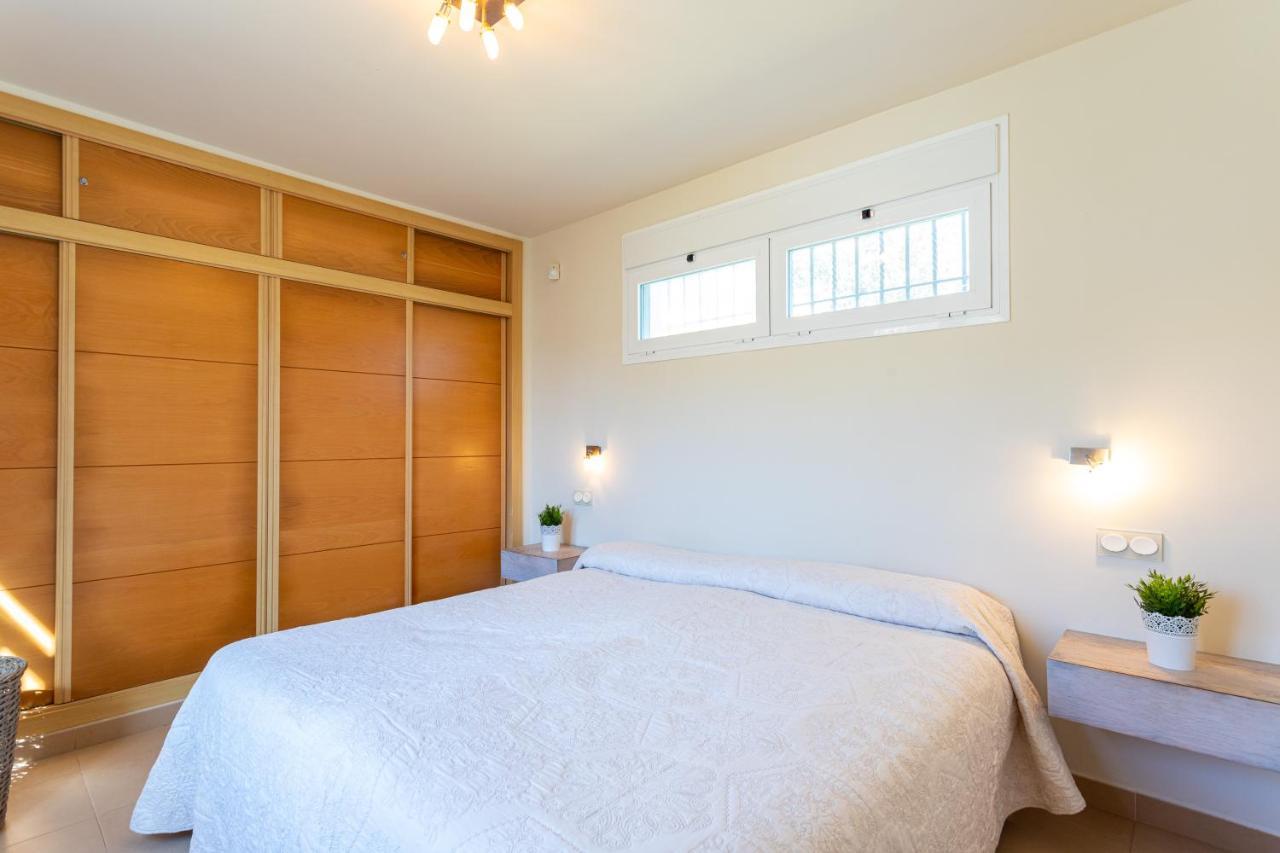 Villa Charming On The Seafront *