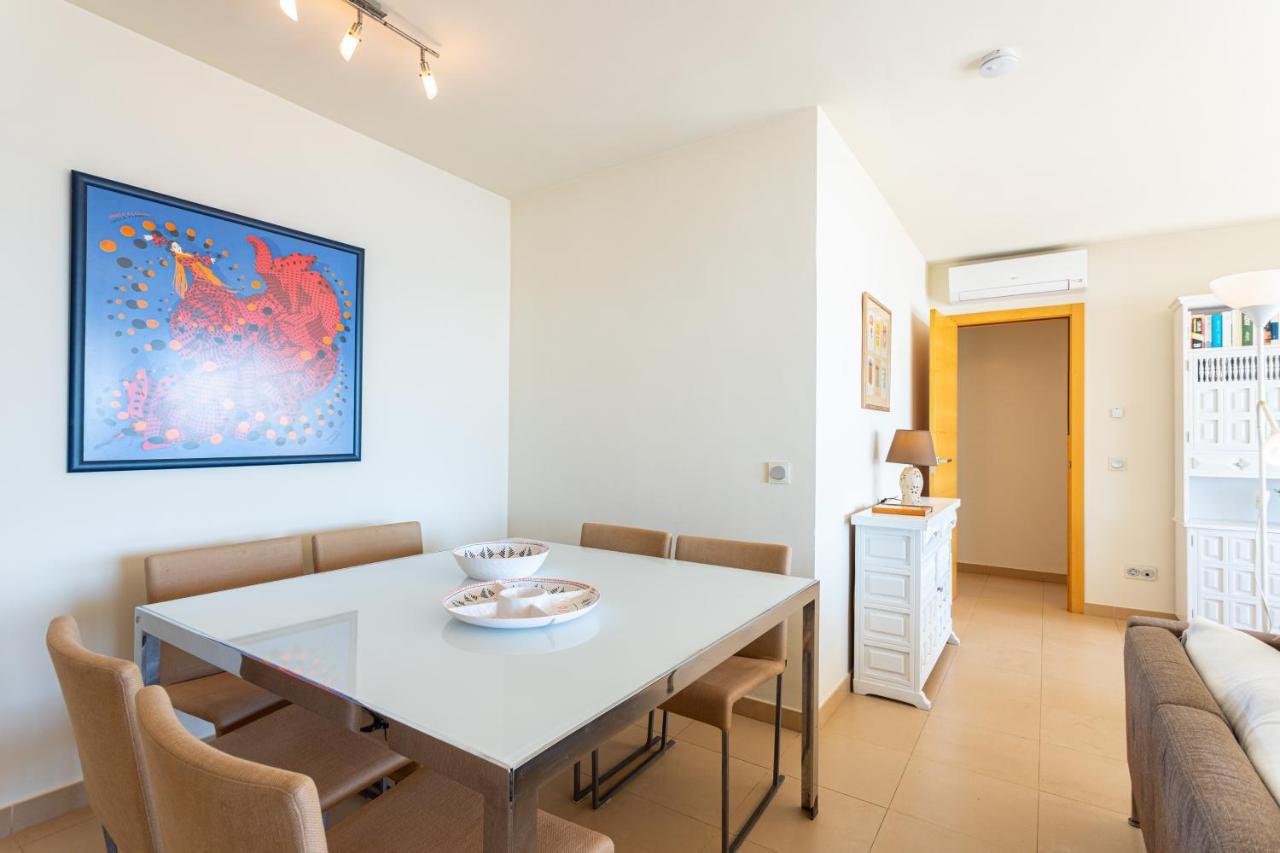 Villa Charming On The Seafront *