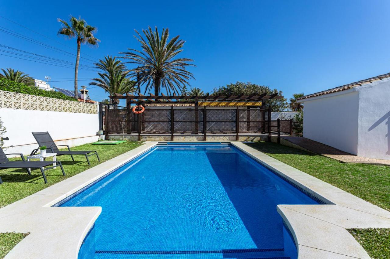 Villa Charming On The Seafront *