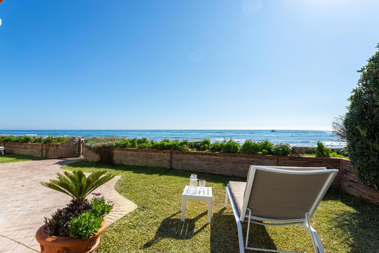 Charming On The Seafront Villa *