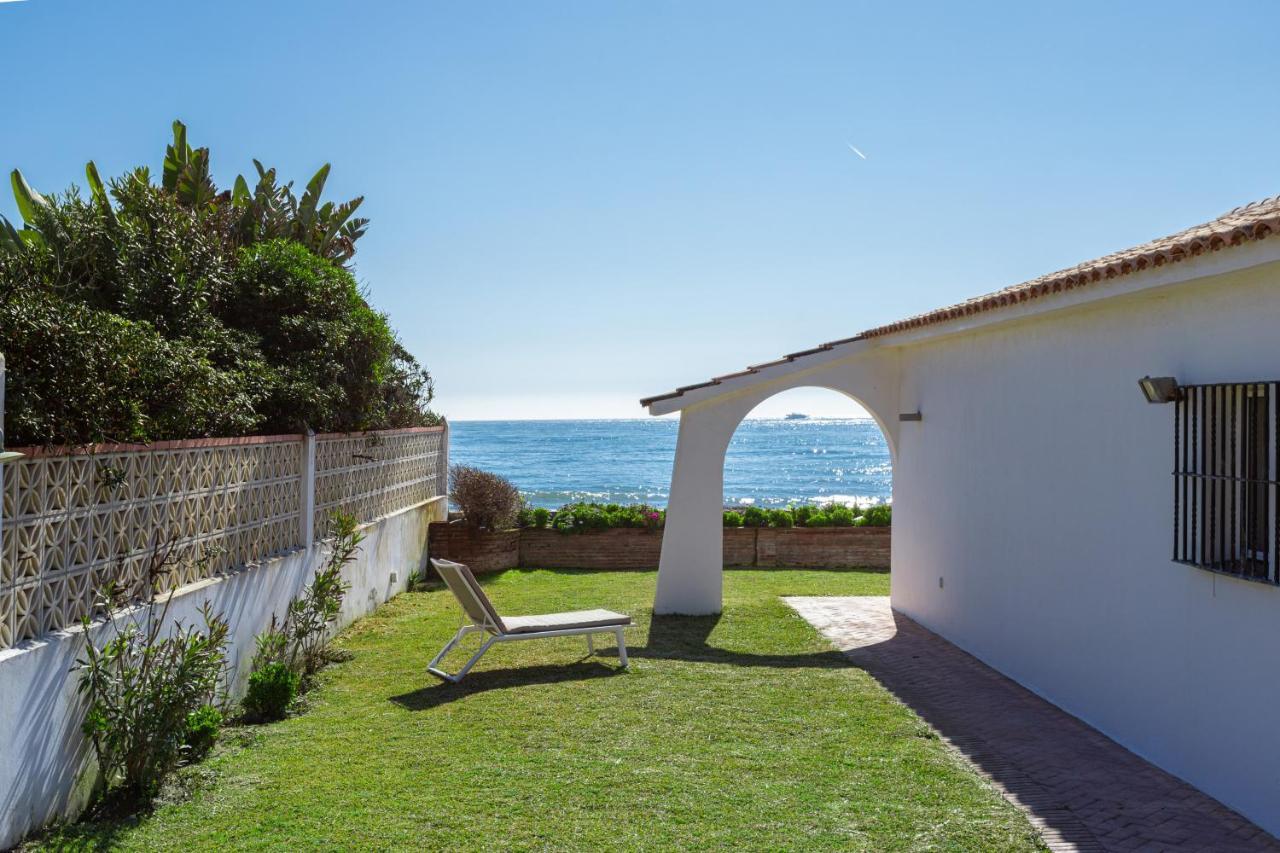 Charming On The Seafront Villa *