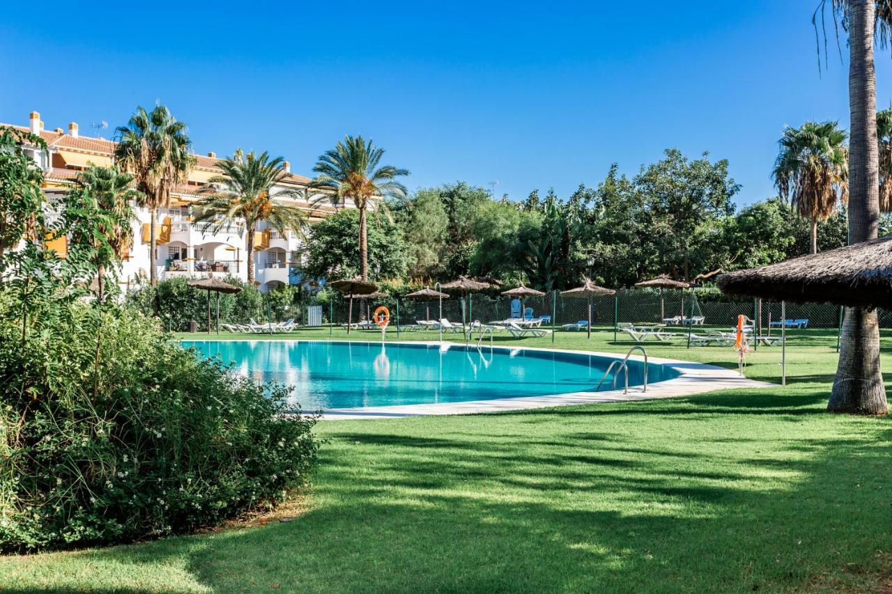 By Riva - Modern, Contemporary 3bed Dama De Noche Puerto Banus Apartment