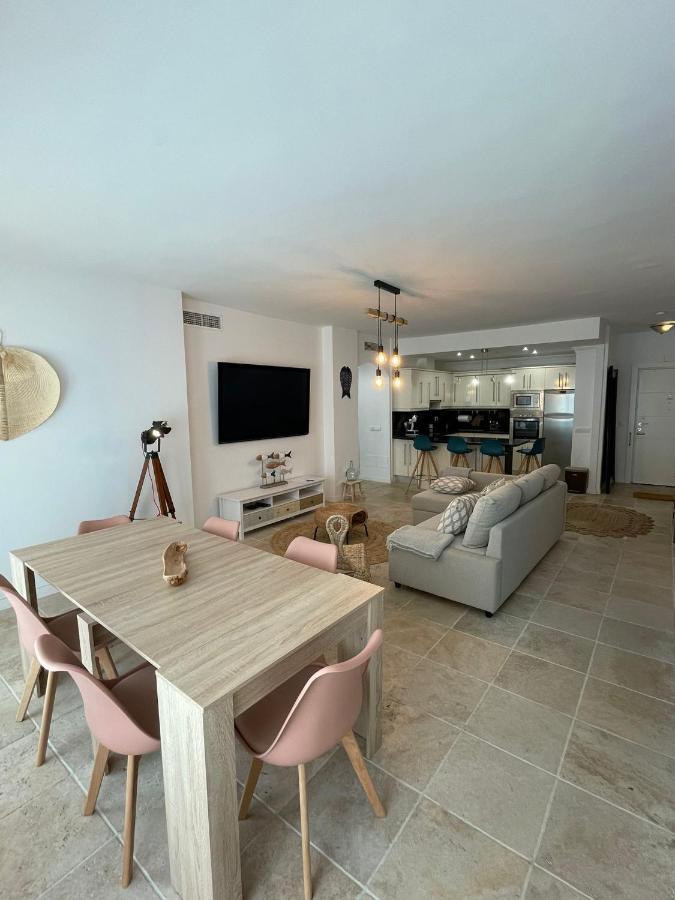Apartment Luxurious, Confy & Sunny In The Hearth Of Puerto Banus Marina *