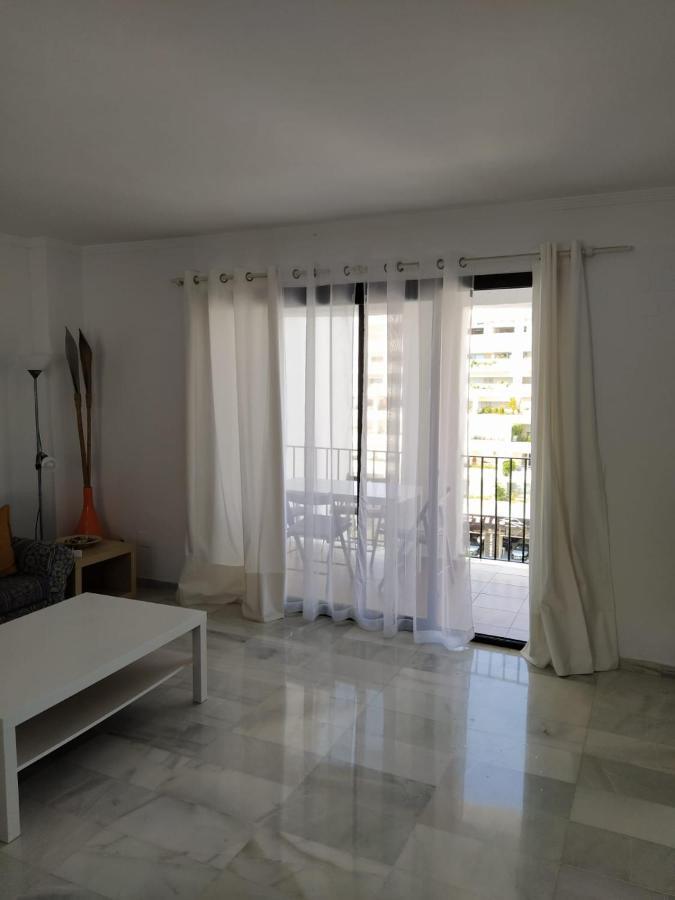 3 Bed Penthouse In The Heart Of Puerto Banus & Pool * Marbella