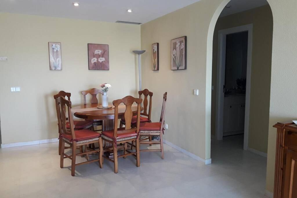 Familiar Y Luminoso Exclusivo. Appartement