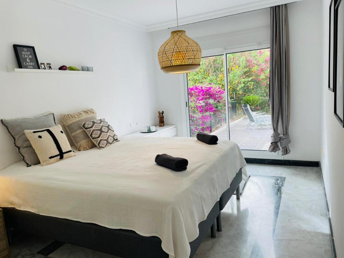 Apartment Senorio De Gonzaga- Cozy Patio With Own Access To Pool *