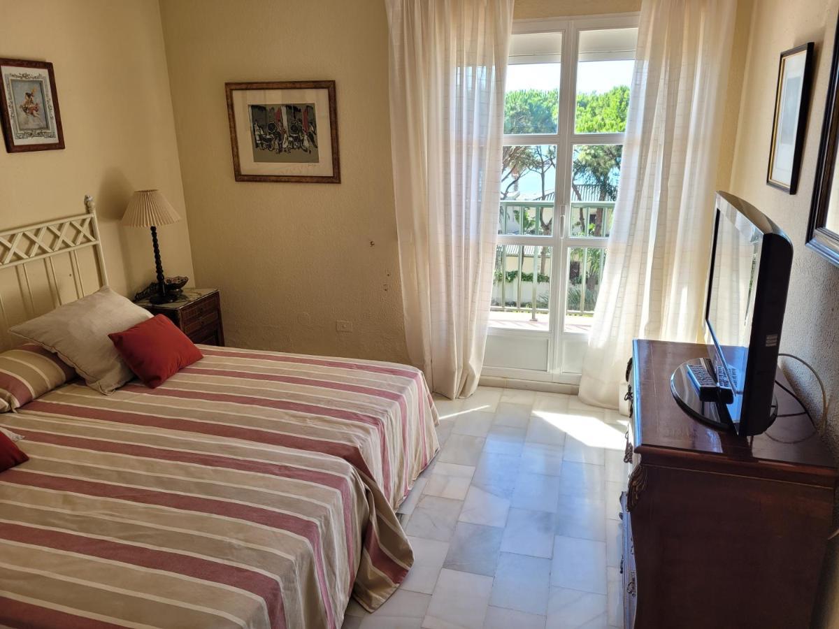 Beachfront Family In Puerto Banus Apartamento Marbella