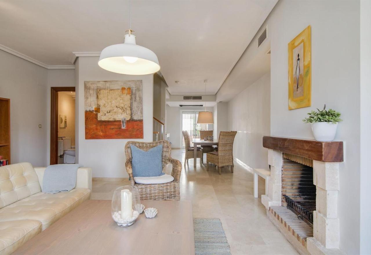 Beautiful Townhouse Beachfront Casa de férias Marbella