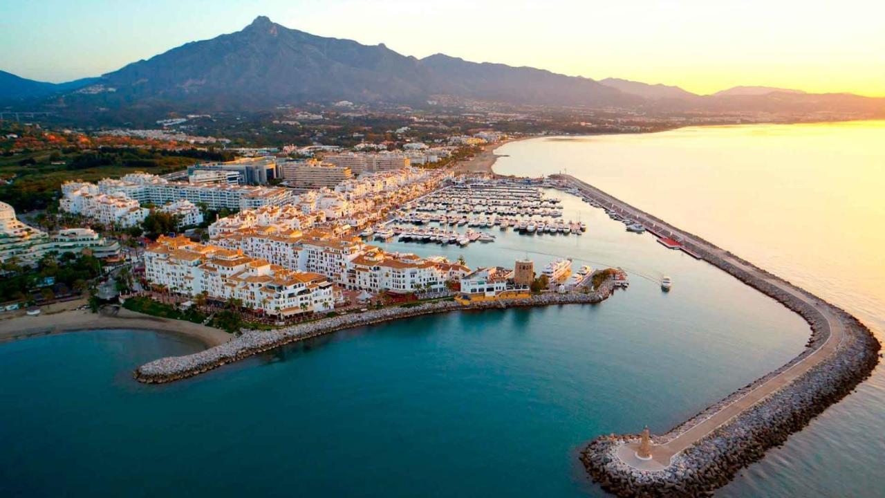 Cozy 2-bed 2-bathroom In Town Centre * Marbella