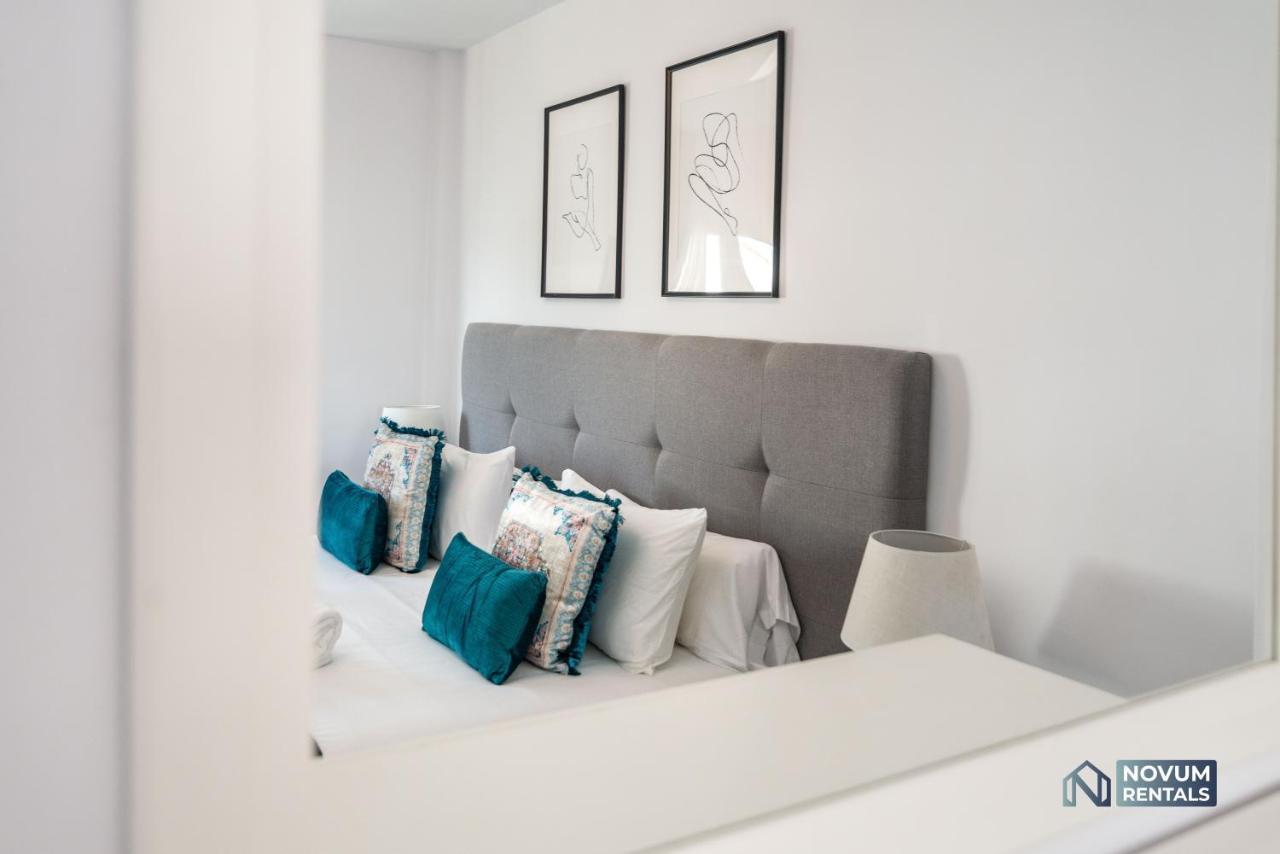 Puerto Banus Finest 2-bdrm - 50 Metres To *