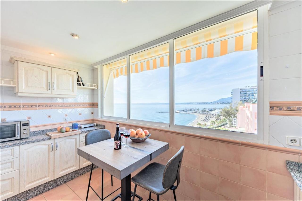 Beachfront Center Apartamento Marbella