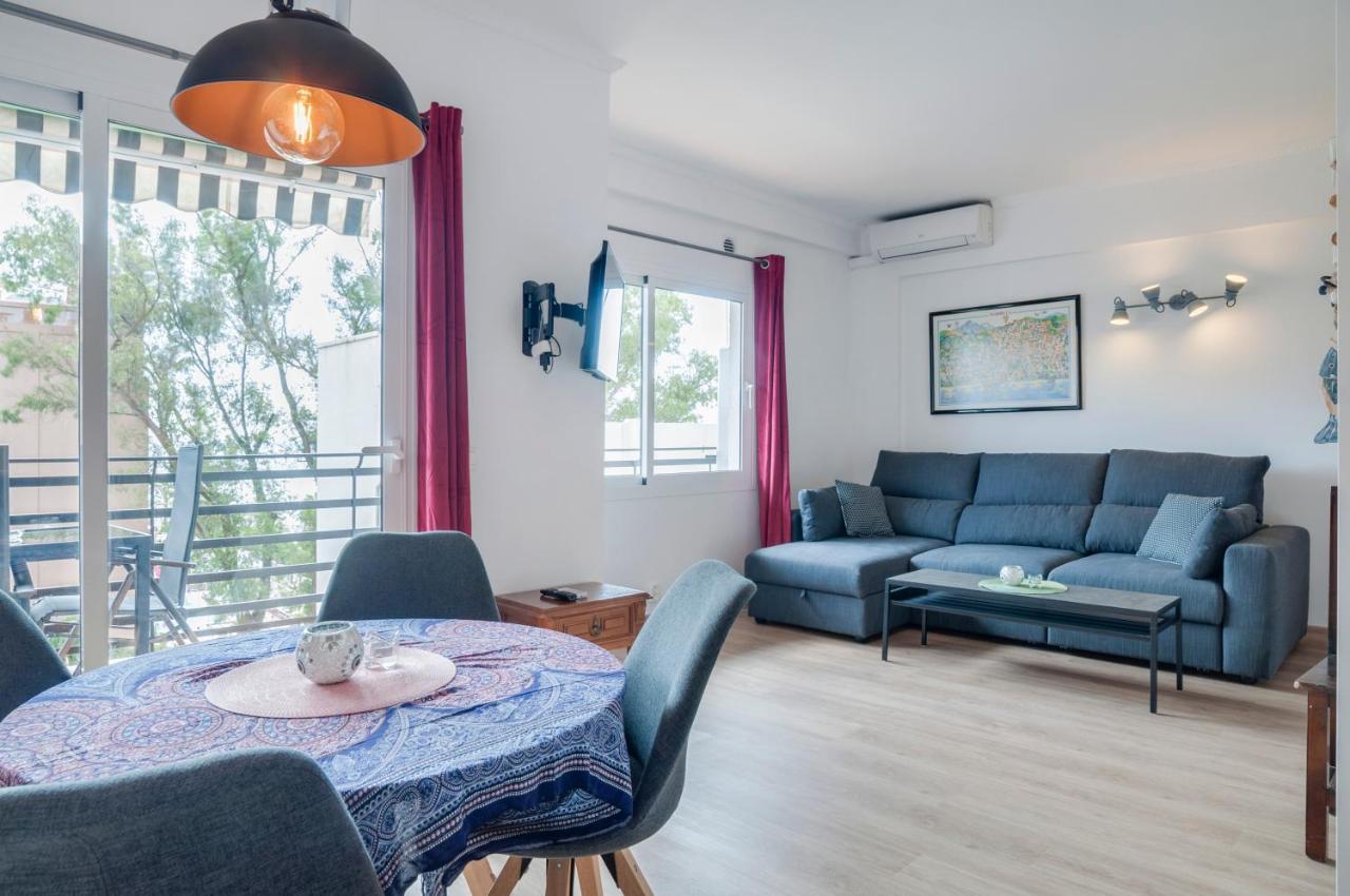 One Bedroom With Sea Views Heart