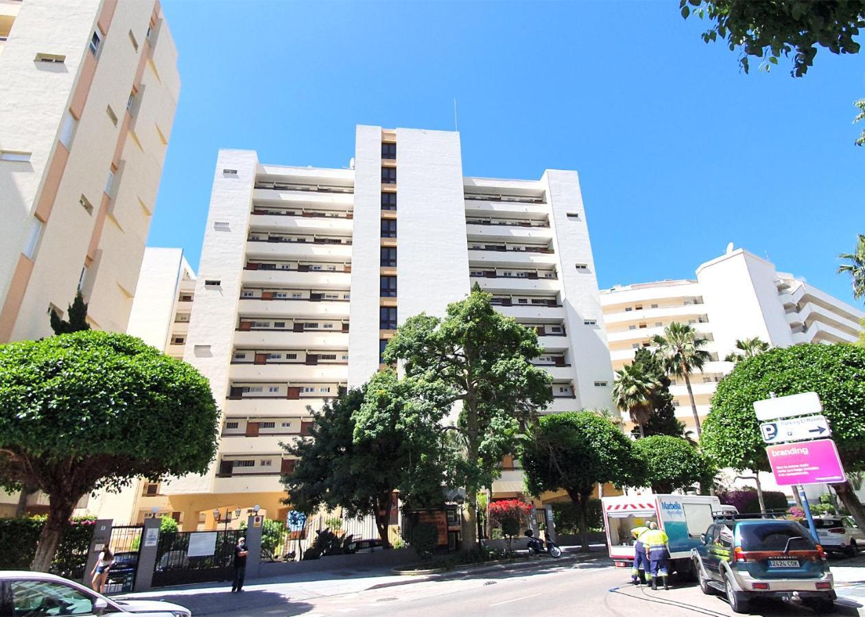 Beachfront Apartment Marbella