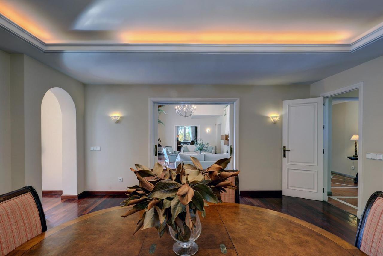In Great Location Villa *
