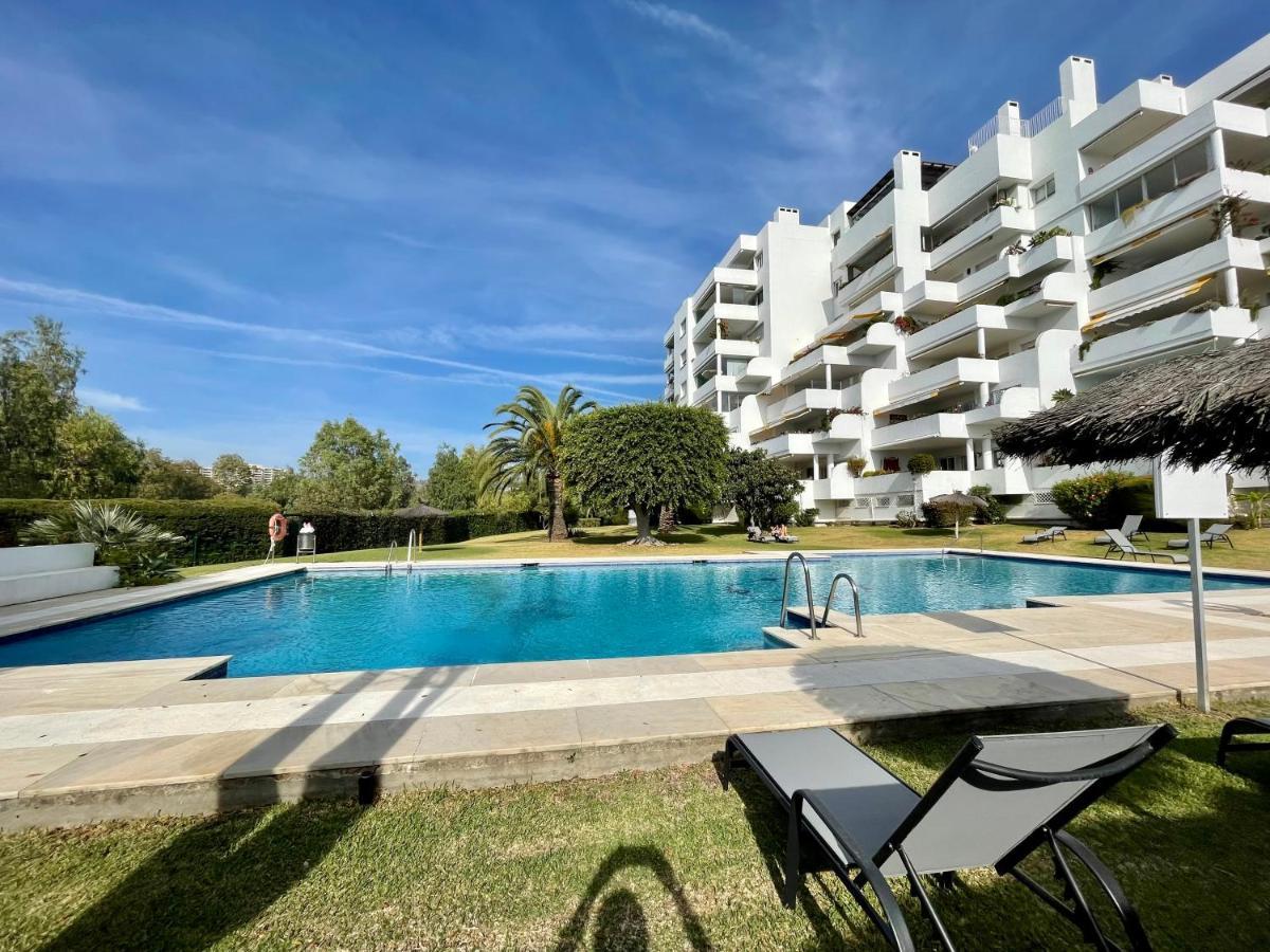 Guadalmina Beach Holidays Apartment,