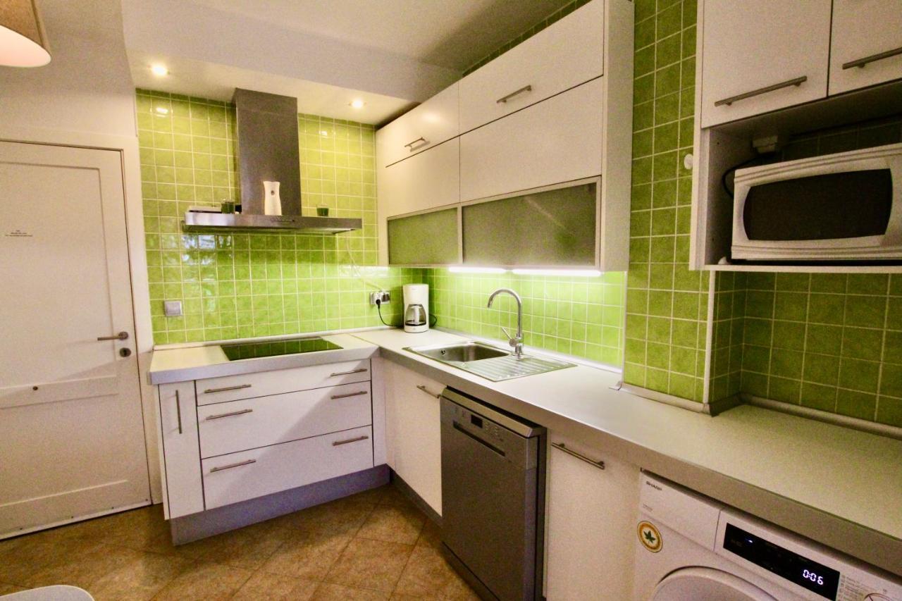 Elviria Playa Apartment Marbella