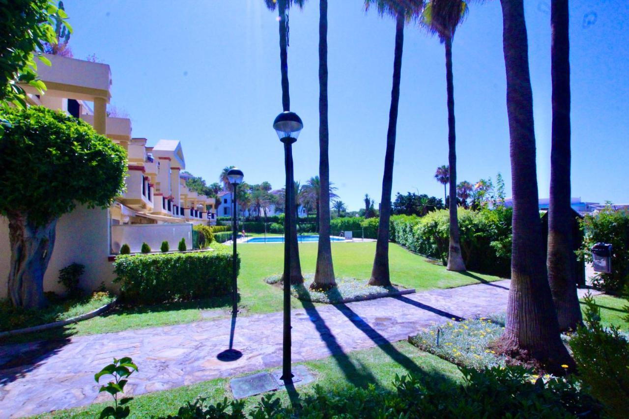 Apartment Elviria Playa *