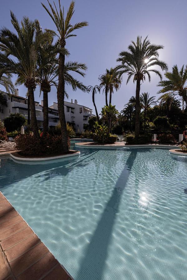 Luxurious In Puente Romano, Marbella