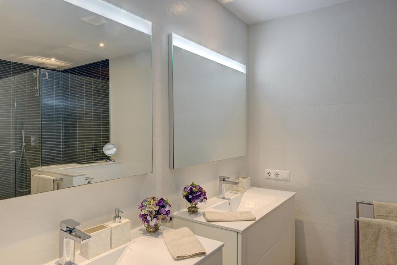 Luxurious In Puente Romano, Marbella