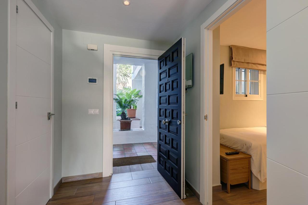 Luxurious In Puente Romano, *