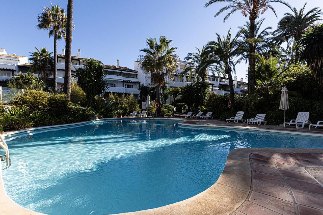 Luxurious In Puente Romano, Marbella